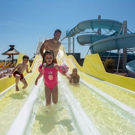 Camping Officiel Siblu Le Lac Des Reves 拉特斯 外观 照片
