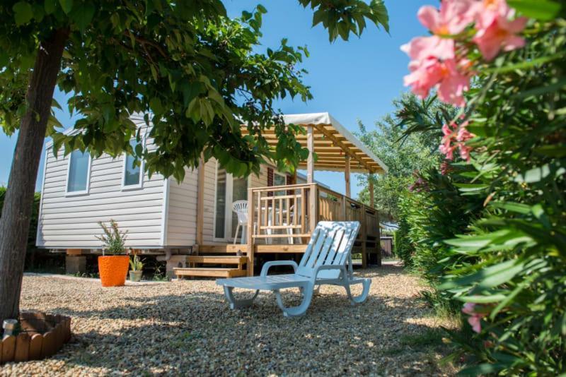 Camping Officiel Siblu Le Lac Des Reves 拉特斯 外观 照片