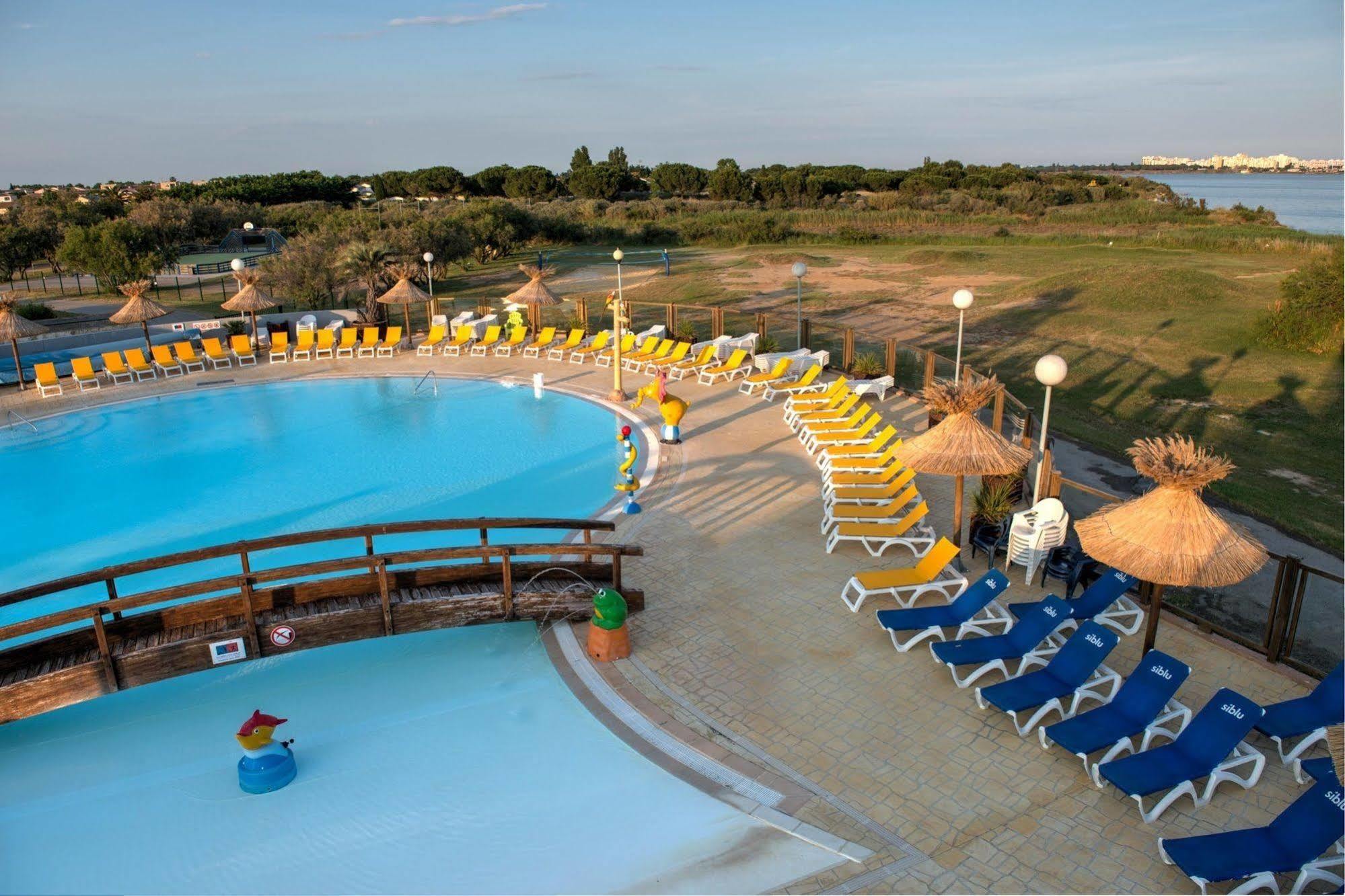 Camping Officiel Siblu Le Lac Des Reves 拉特斯 外观 照片