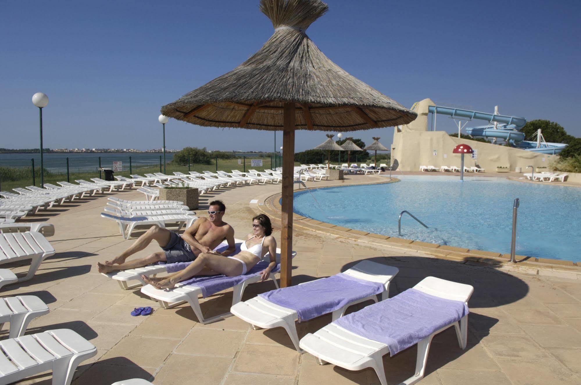 Camping Officiel Siblu Le Lac Des Reves 拉特斯 外观 照片